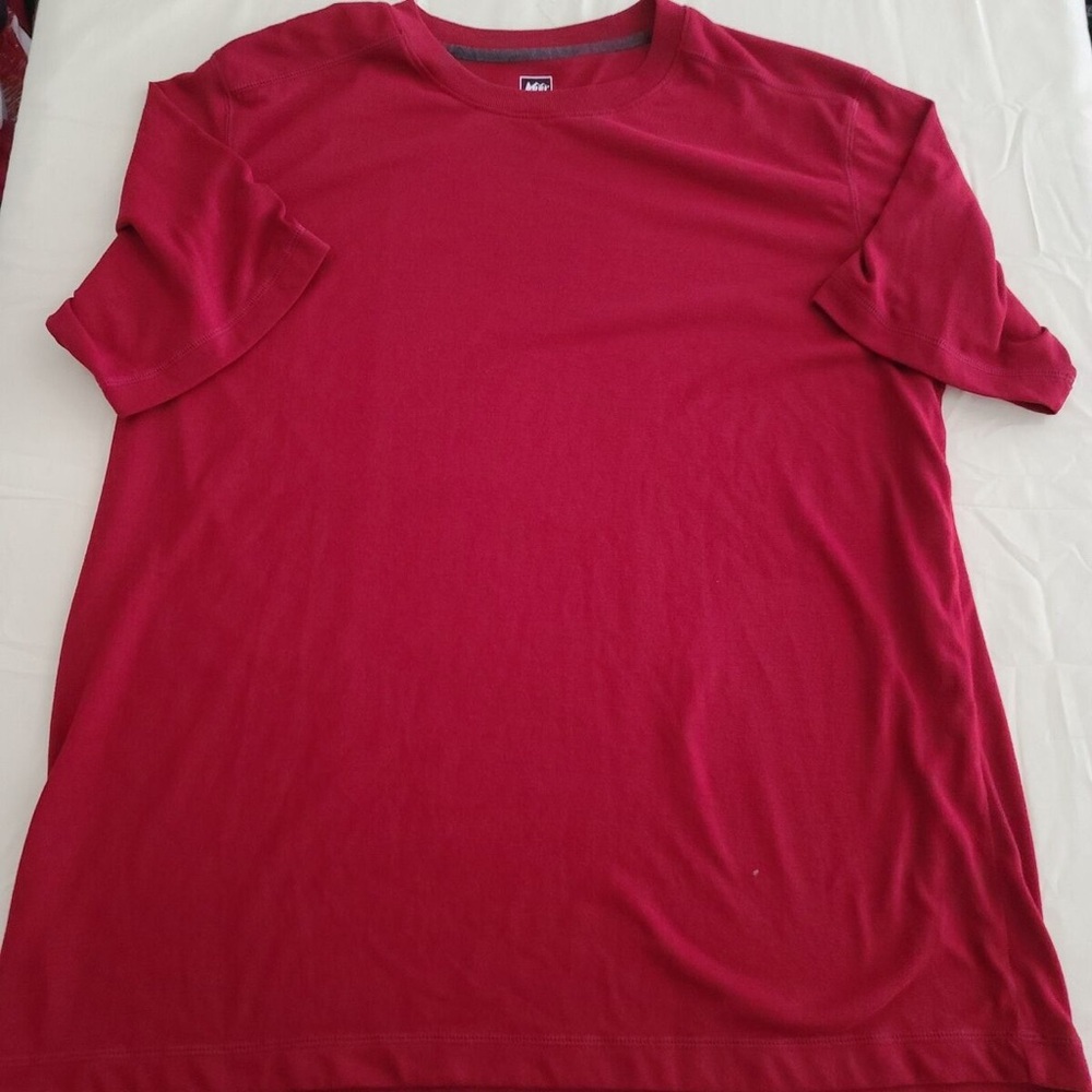Men’s REI Short Sleeve T-Shirt